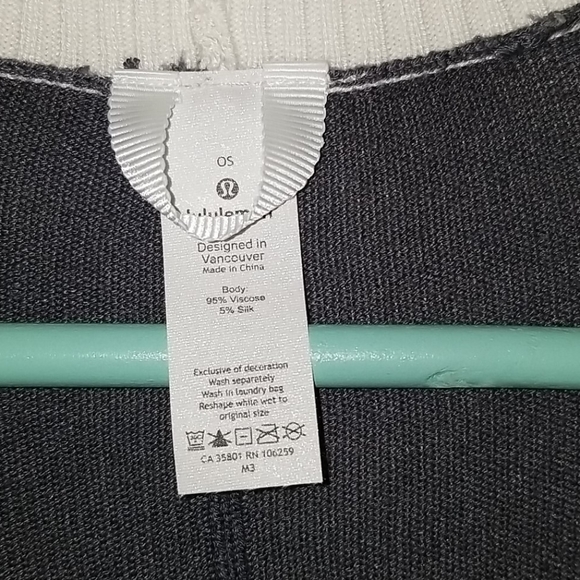 Lululemon Hatha Sweater Wrap - Picture 5 of 6